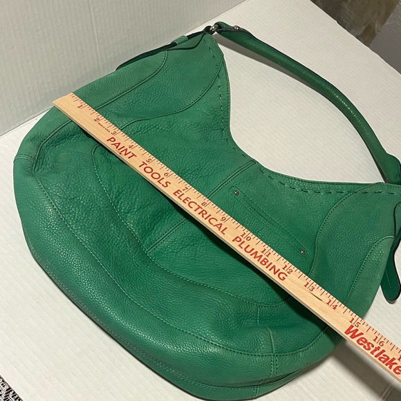 B. Makowsky Green GENUINE LEATHER  Purse Shoulder Bag Matching Makeup Bag - Picture 11 of 11